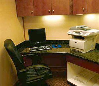 Hotel Hampton Inn&suites