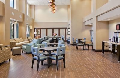 Hampton Inn&suites Hotel